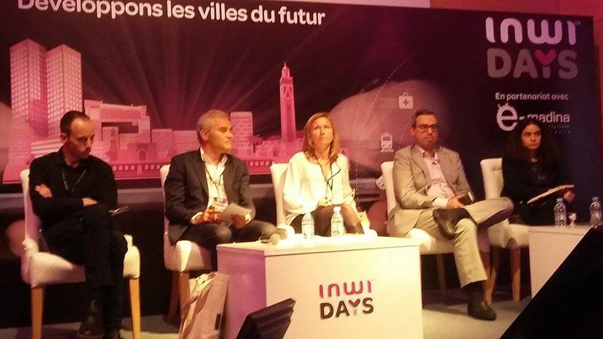 Mael Inizan, Fabrice Benaut, Carole Maurage, Mokhtar Tazi et Asmaâ Fenniri, membres du jury des Inwidays 2016
